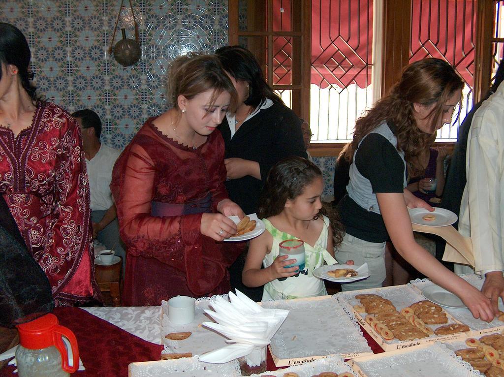 Hotel School Ersat Azrou Εξωτερικό φωτογραφία